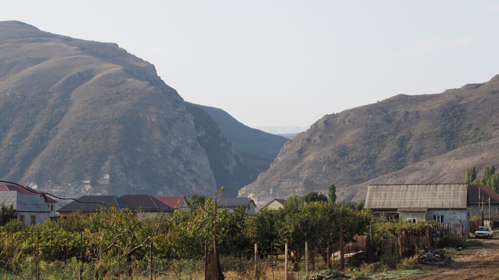 Врата Сулакского каньона, вид из Миатли