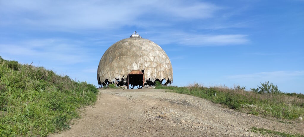 Дорога к сфере ПВО, Монастырская сопка, Владивосток