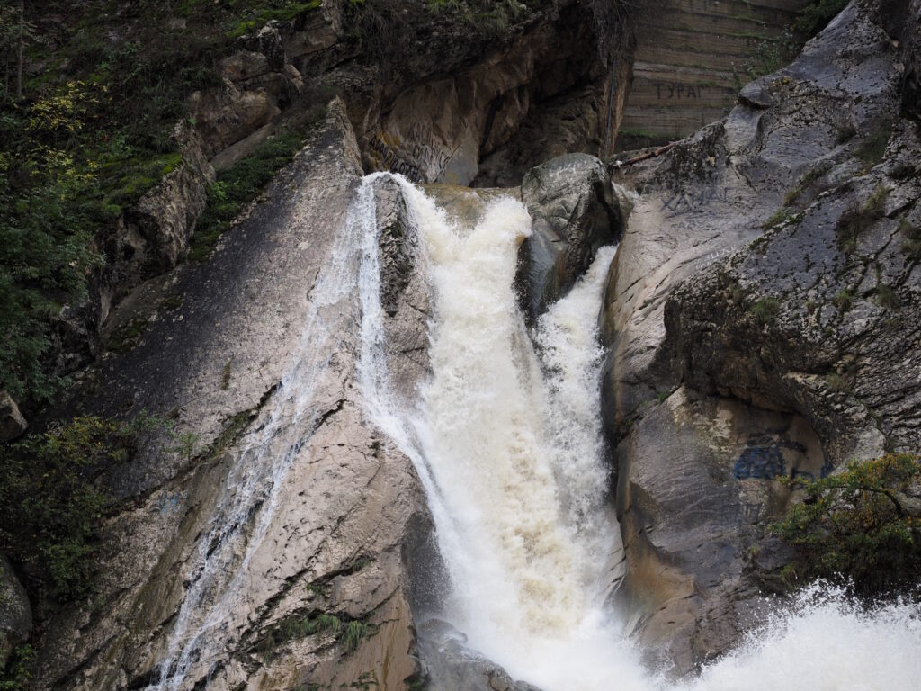 Хучнинский водопад