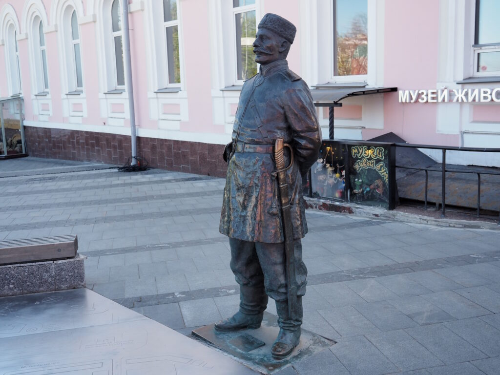 Скульптура Городовой на пешеходной улице в Нижнем Новгороде