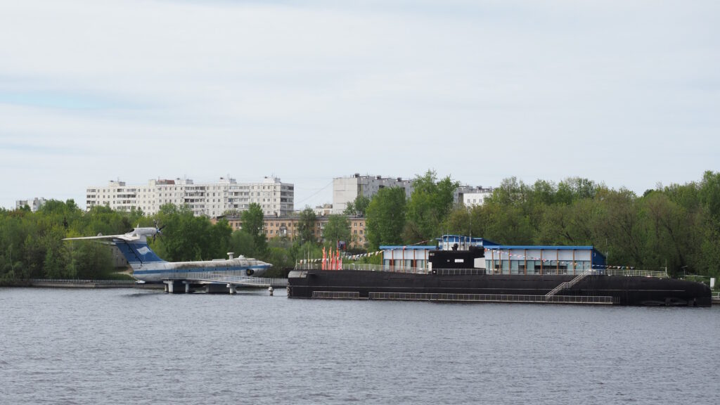 Экраноплан Орленок и подводная лодка Б-396, речной круиз из Нижнего Новгорода в Москву