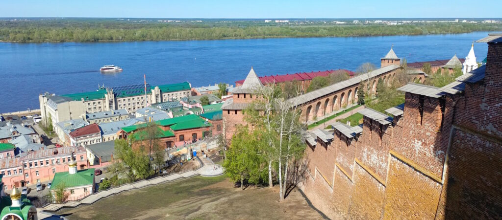 Ивановская, Белая и Зачатьевская башни Нижегородского кремля