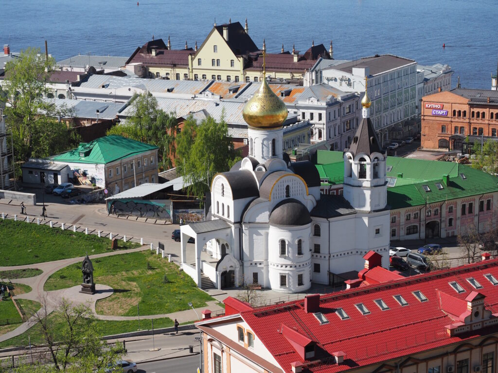 Казанская церковь, вид из Нижегородского кремля