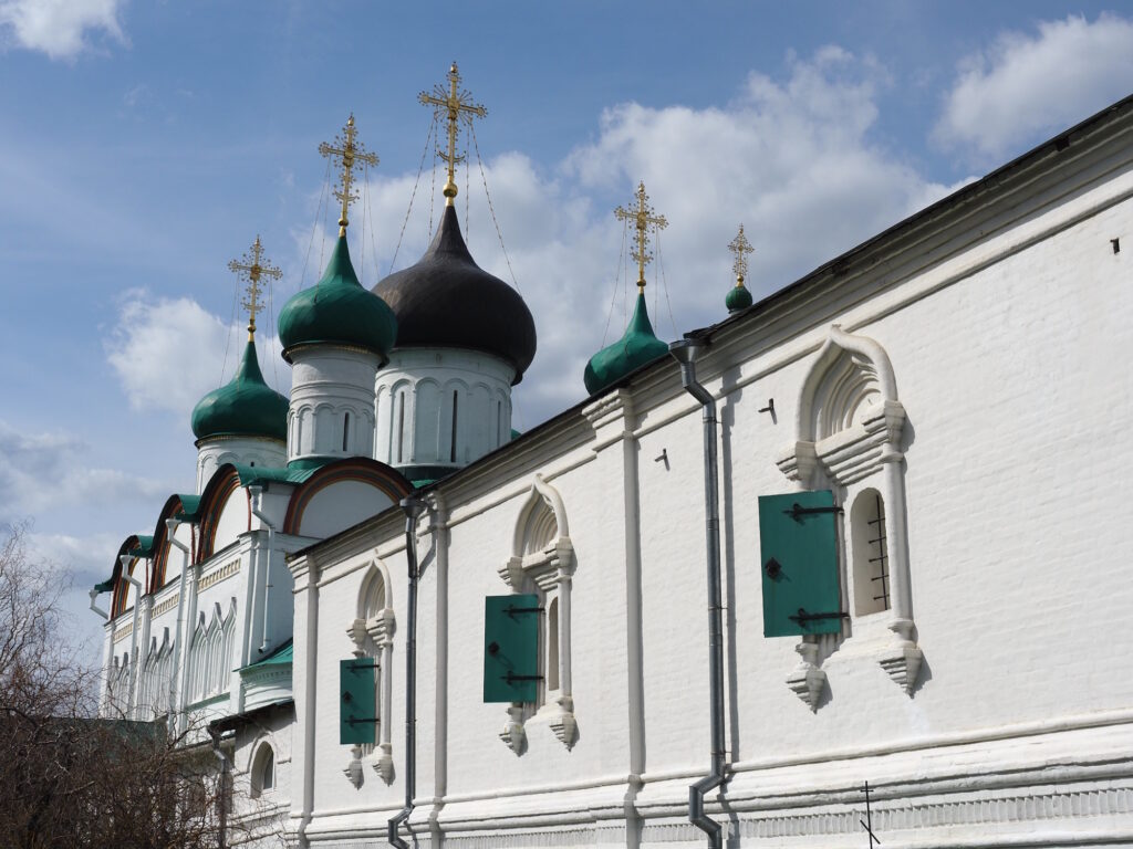 Окна Успенской церкви, Печерский Вознесенский монастырь, Нижний Новгород