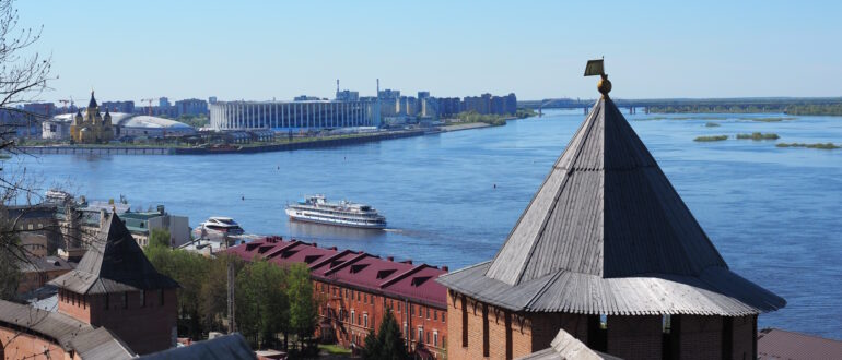 Прогулка по стене Нижегородского кремля