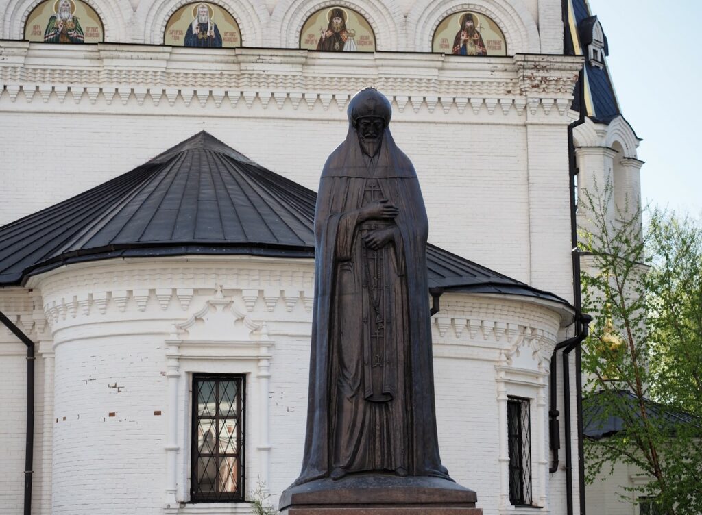 Городец, Феодоровский монастырь, скульптура Александр Невский в схиме