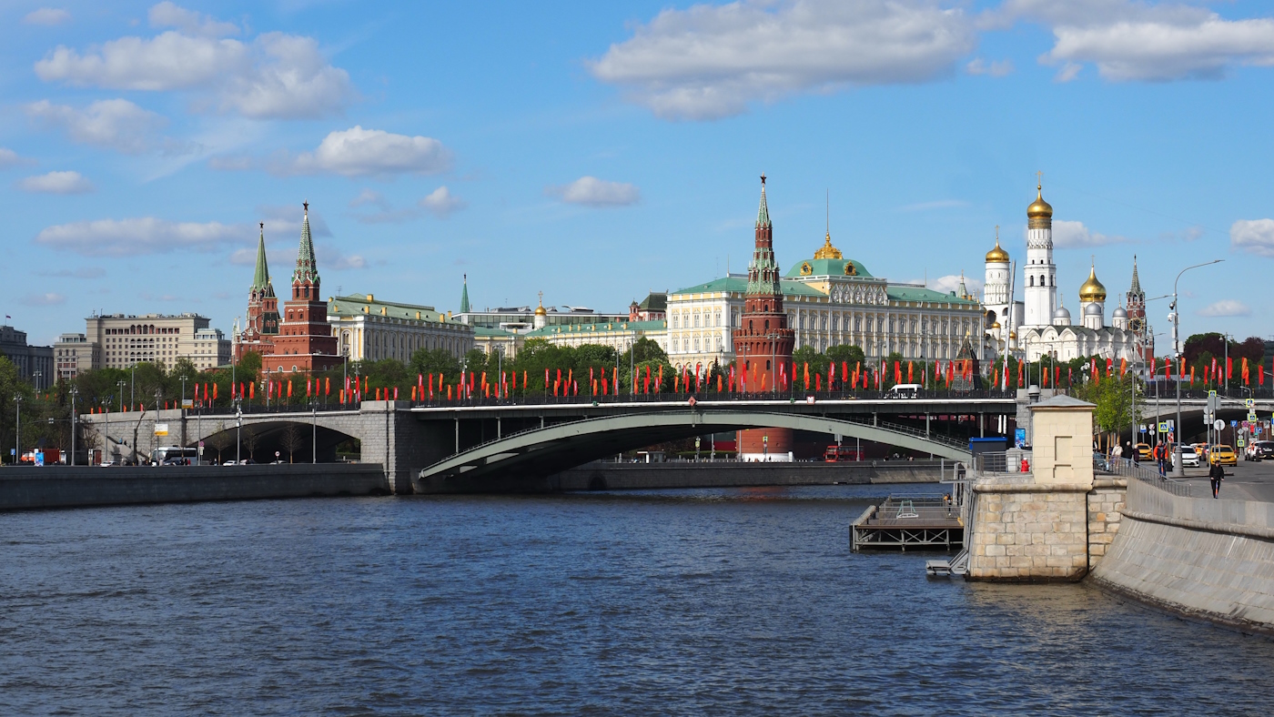 Яхта Рэдиссон, прогулка по Москве реке