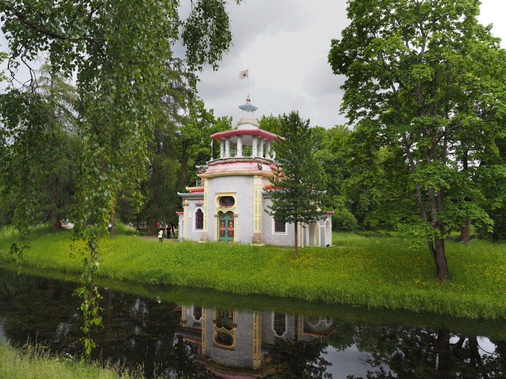 Скрипучая беседка в Екатерининском парке, Пушкин