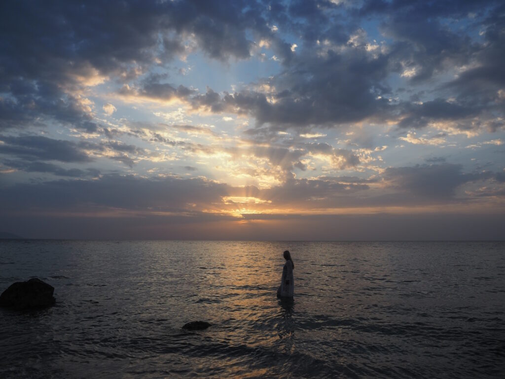 Рассвет у отеля Sunrise Diamond Beach Resort в Шарм Эль Шейхе
