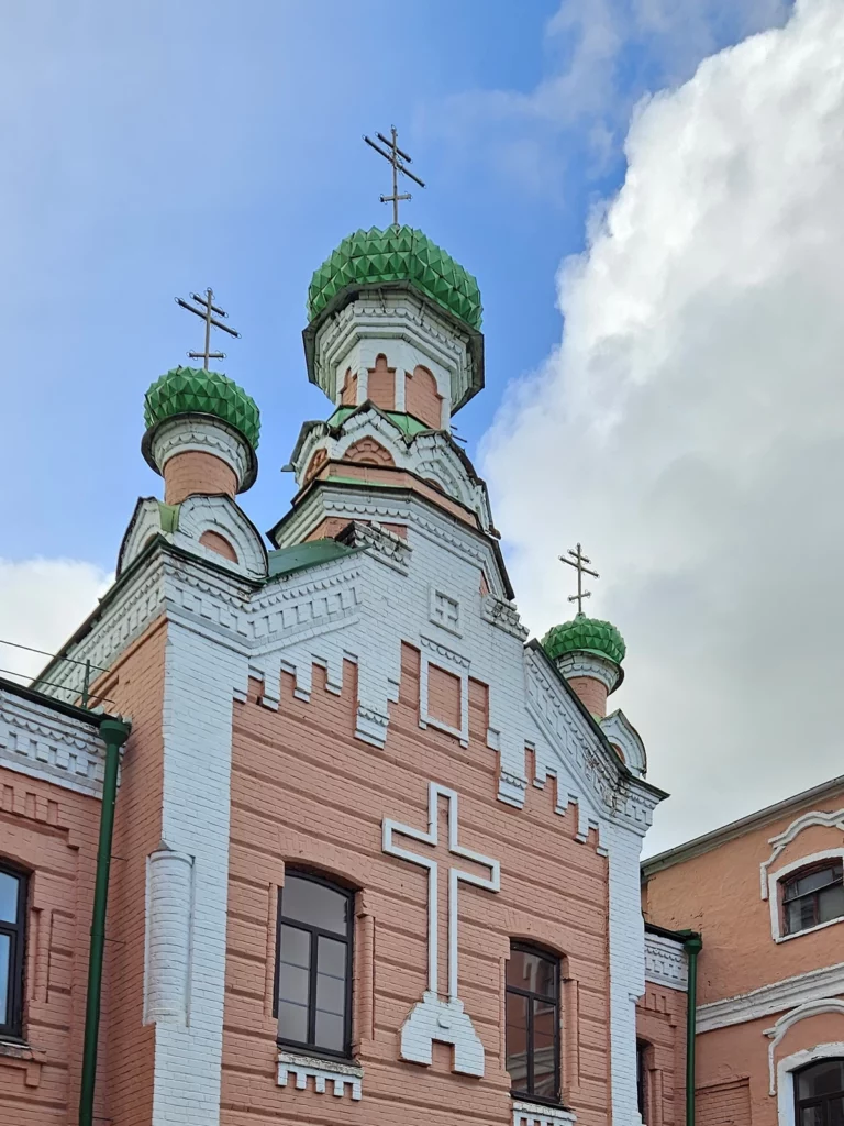 Храм в центре Камышлова