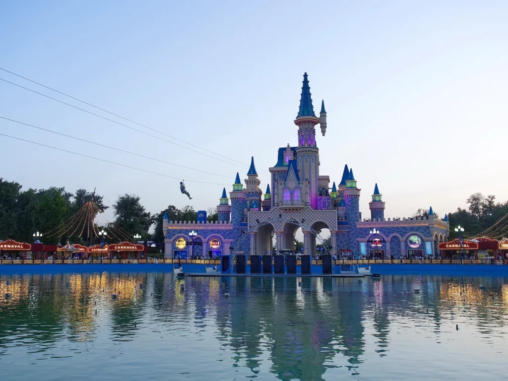 Зиплайн в Magic City Ташкент