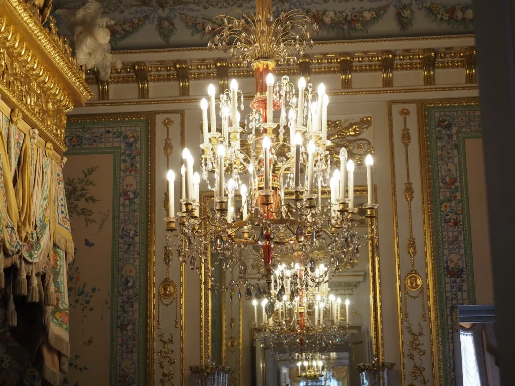 Люстра в Парадной спальне