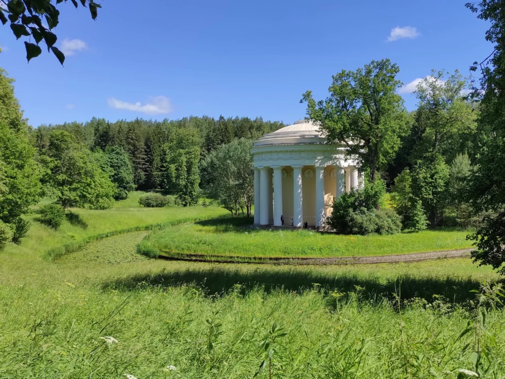 Храм Дружбы, Павловский парк