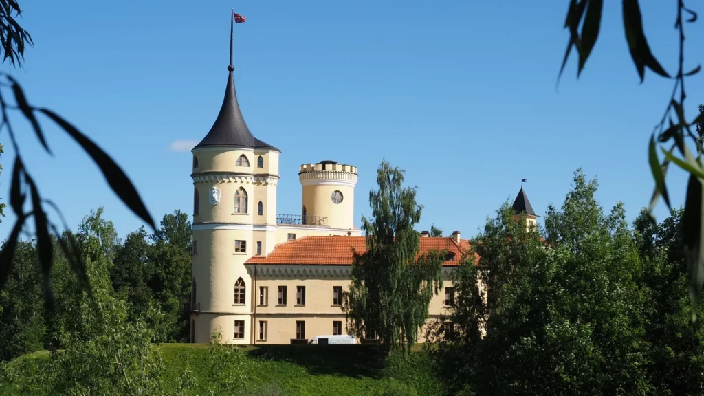Замок Бип, парк Мариенталь