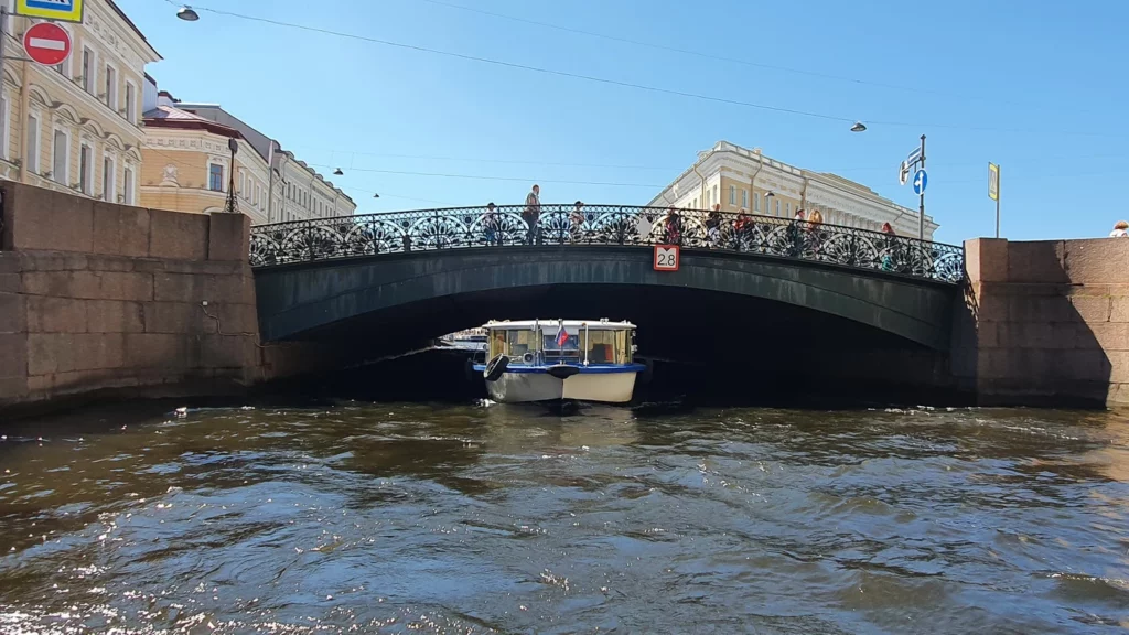 Певческий мост