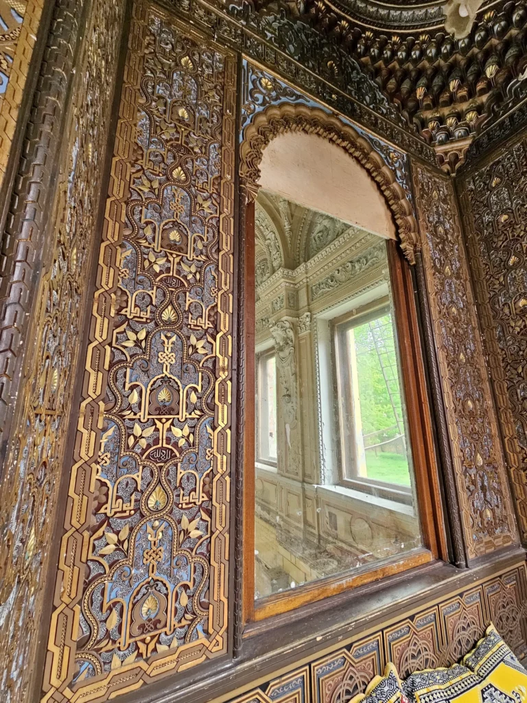 Курительная комната в мавританском стиле